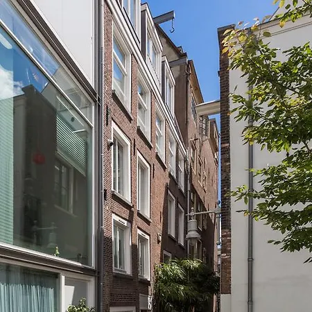 Hotel House Of Arts - Centre