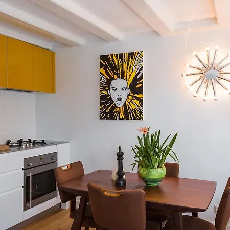 Hotel House Of Arts - Centre *