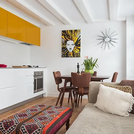 Hotel House Of Arts - Centre